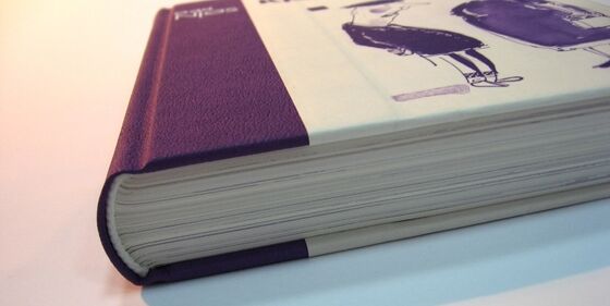 Máquina de Encadernação de Cadernos Semi-Automática com Potência de 1.5kw, Velocidade de 17 PCS/MIN e Espessura de 60mm para Capas Flexíveis e Livros Infantis